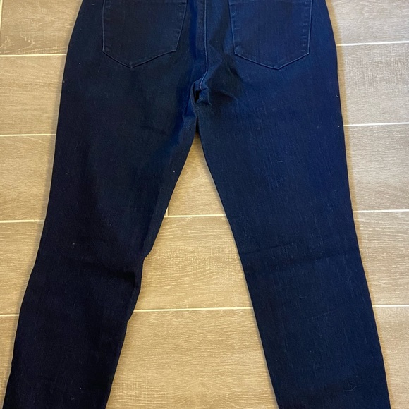 Ann Taylor Jeans - Picture 2 of 3